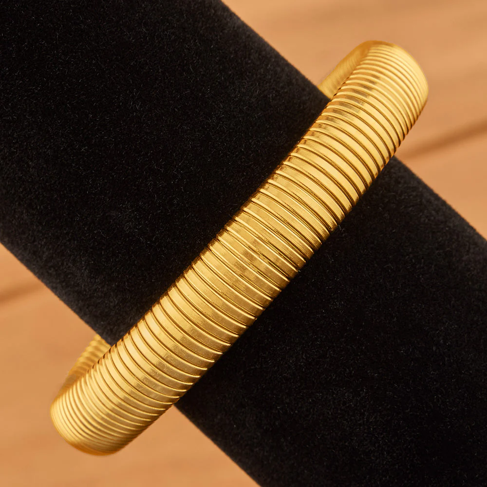 Anartxy Galana Gold Stretch Bangle Bracelet - Image 3