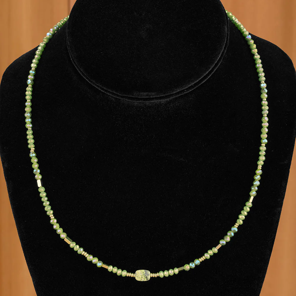 Anartxy Ulla Beaded Necklace, Green - Image 3