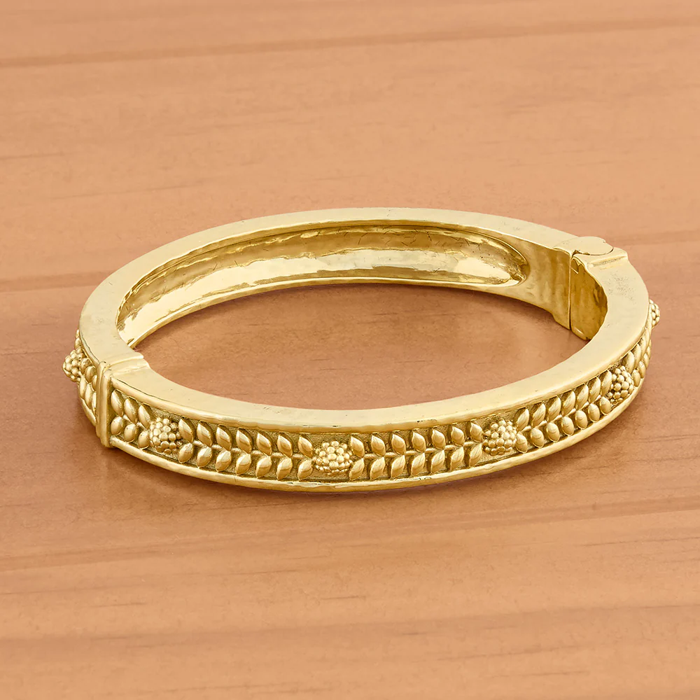 Capucine De Wulf Berry Vine Gold Hinged Bangle Bracelet - Image 2