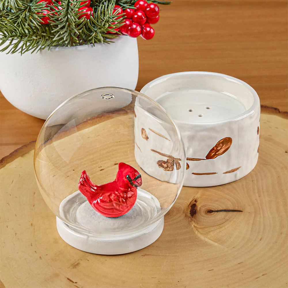 Cardinal Snow Globe Salt & Pepper Shaker Set - Image 2
