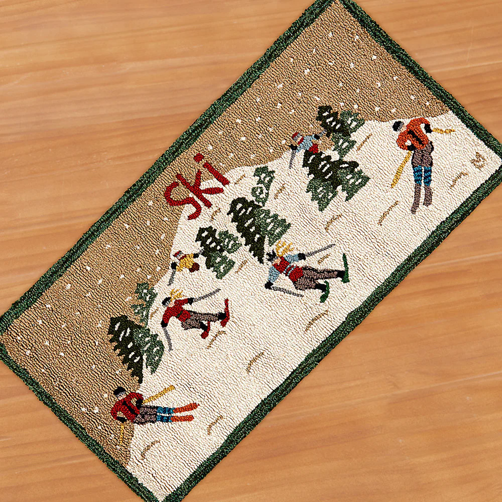 Chandler 4 Corners 2' x 4' Hooked Rug, Ski Mountain
