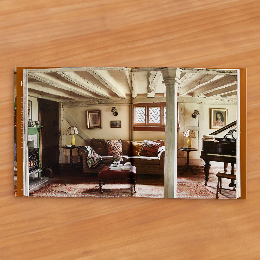 "Heritage Style: A Fresh New Take on Traditional Design" by Selina Lake - Image 2