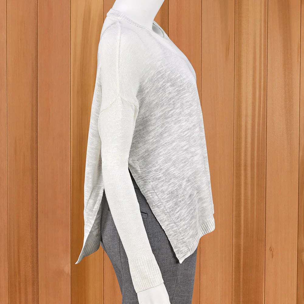 Renuar Women's Lightweight Linen Pullover - Image 3