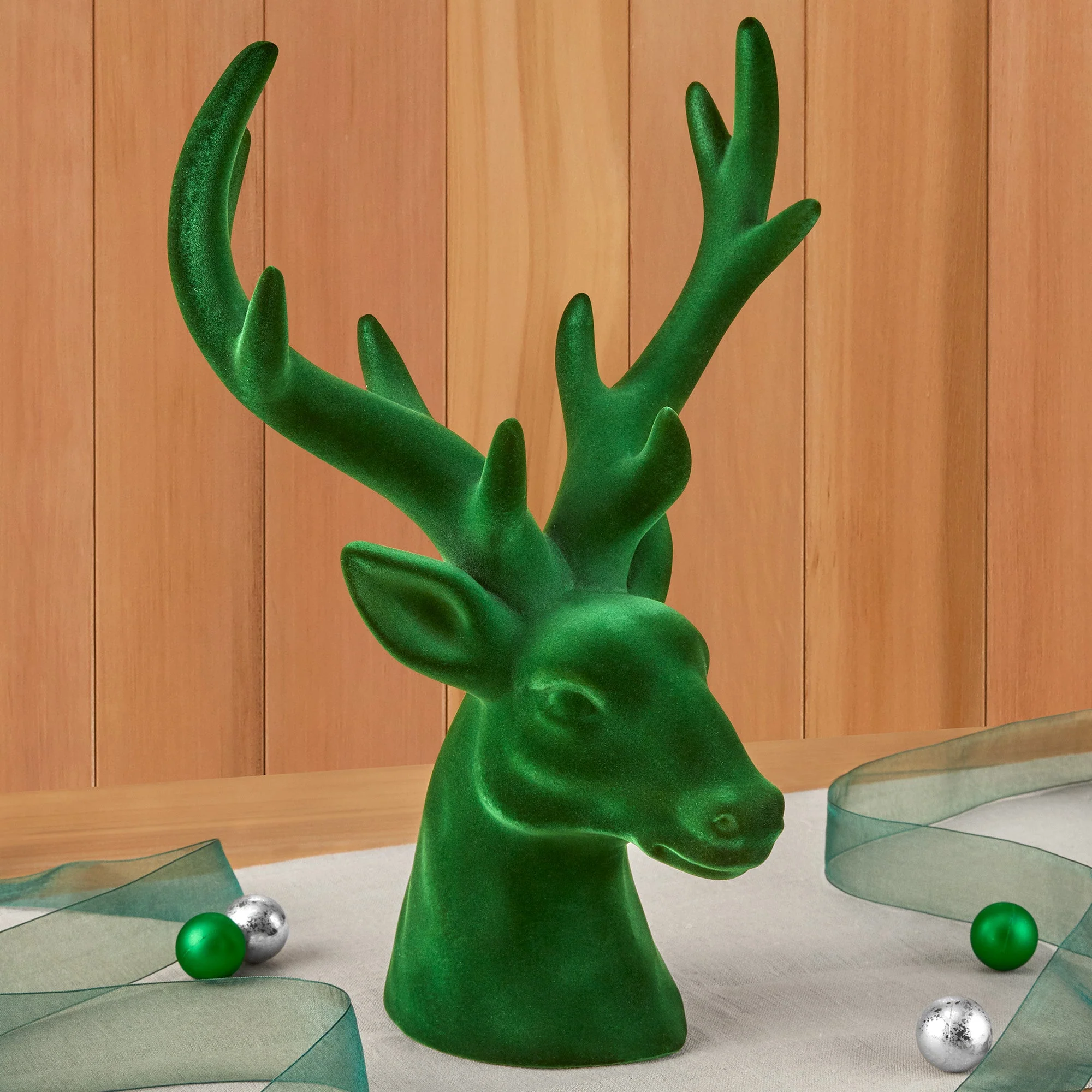 Rocky Mountain Flocked Ceramic Stag Bust - Image 2
