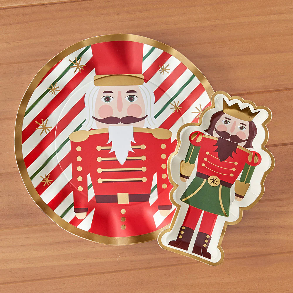 Sophistiplate Wavy Christmas Paper Dinner Plates, Nutcracker - Image 2