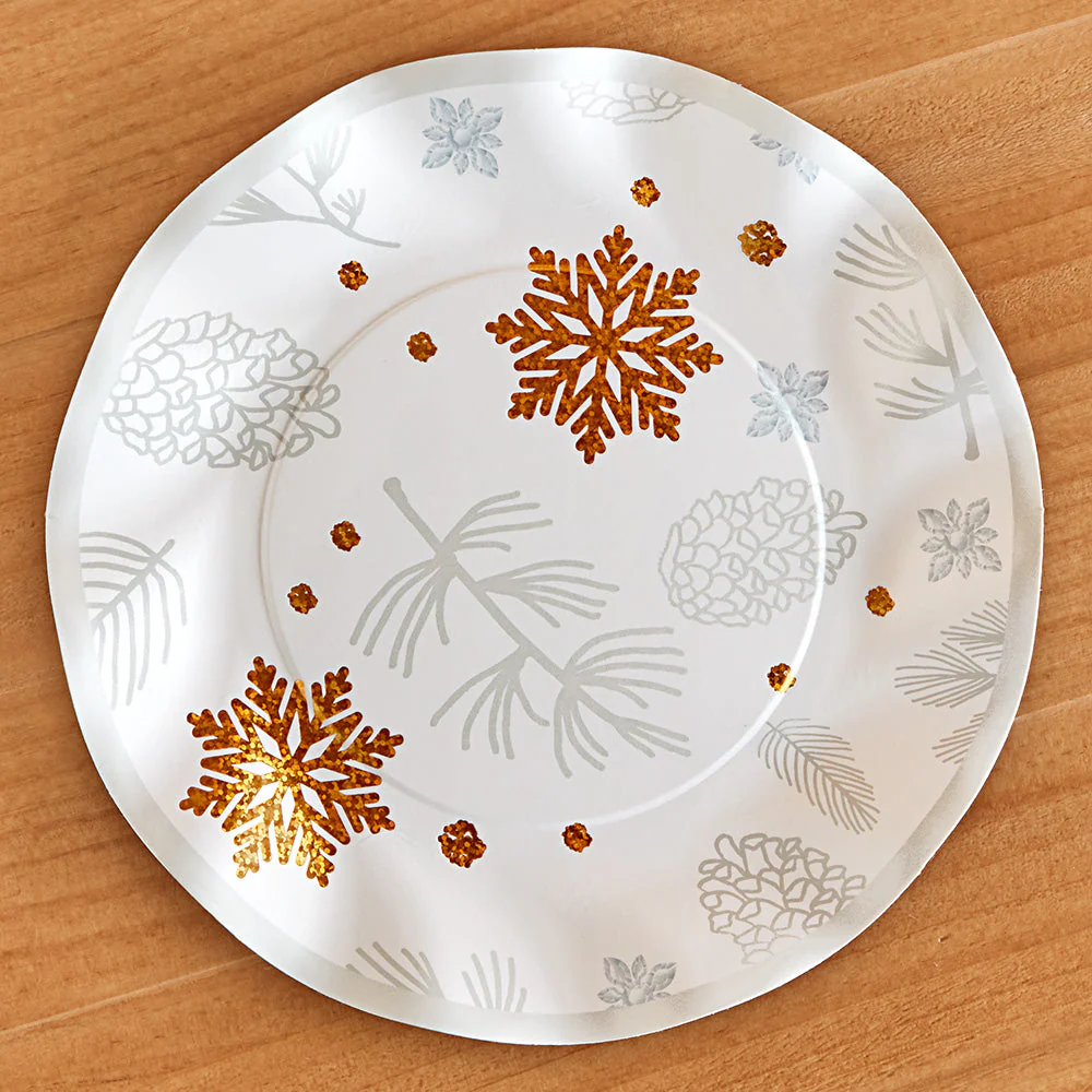 Sophistiplate Wavy Paper Plates, Winter Frost - Image 2
