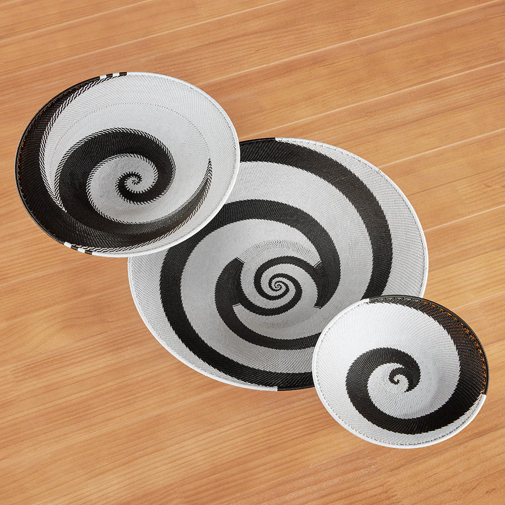 Telephone Wire Platter, African Eclipse - Image 3