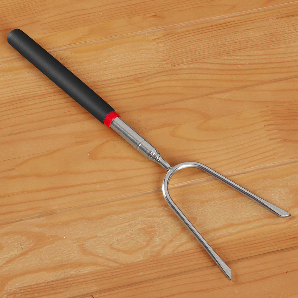 Wilcor Extendable Campfire Roasting Fork - Image 2