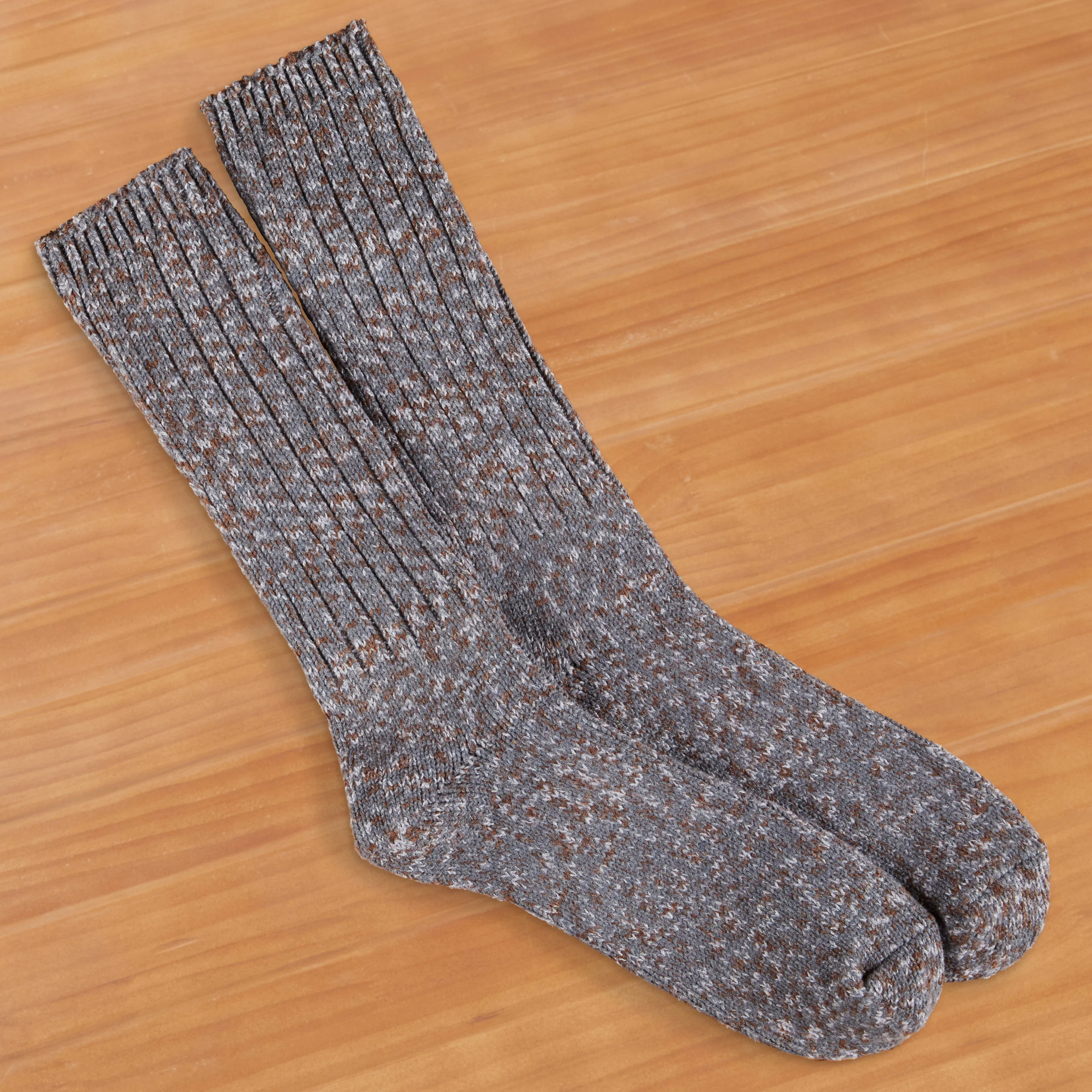 World's Softest Men's 1902 Metro Crew Socks - Image 8